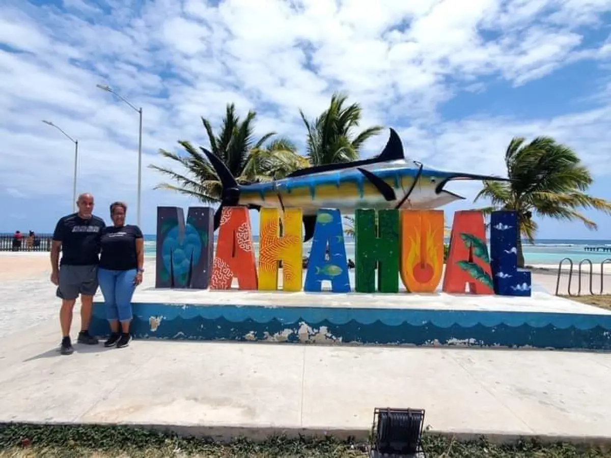 Viajeros en Mahahual